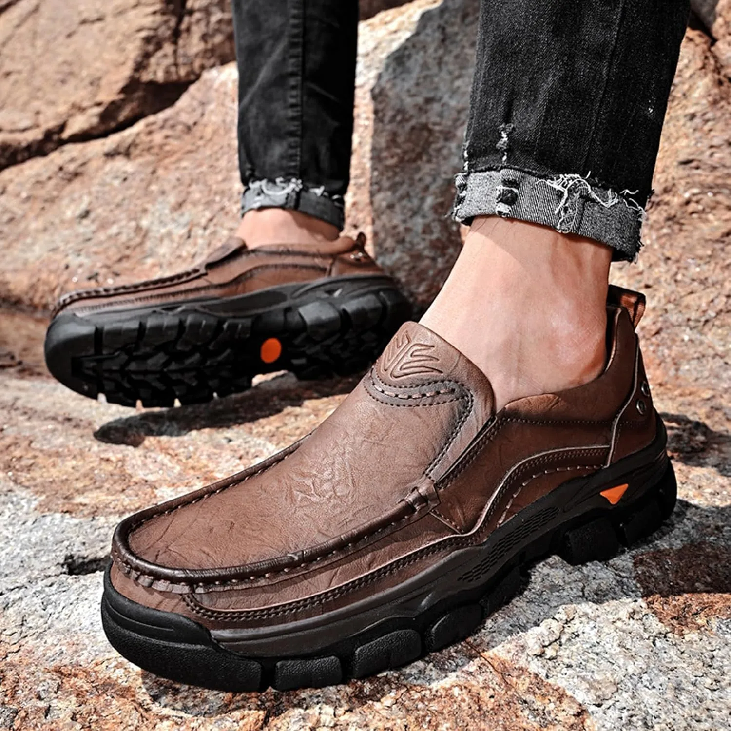 2023 Autumn Winter Men's Fashion Business Leather Loafers Comfortable Slip On Casual Walking Shoes Outdoor Travel Office Work Shoes